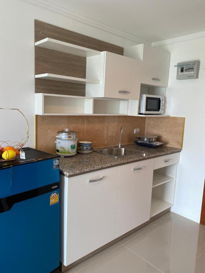 Trio Gems Condo, Pattaya Thailand หาดจอมเทียน ภายนอก รูปภาพ